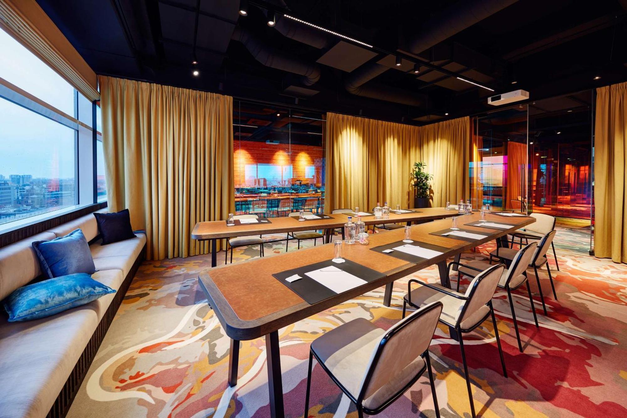 Lindner Wtc Hotel&city Lounge 4* Antwerpen